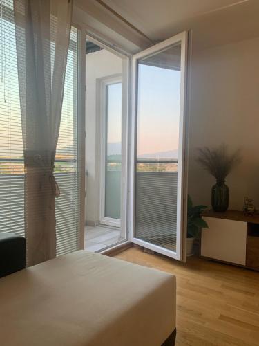 Artemis Apartment - Traveller Awards 2022