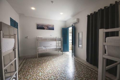 Bookarest Hostel Malta