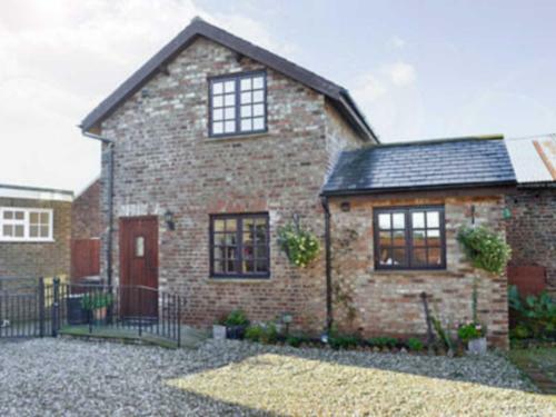 Thompsons Arms Cottage No1