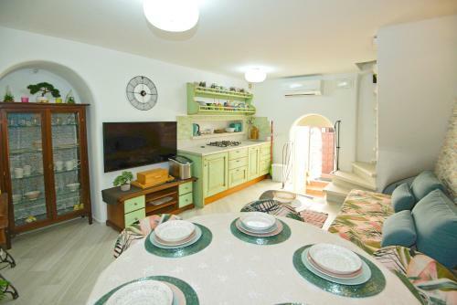Apartment Sanjin More Antique