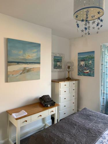 Seashell House With Sea Views And Free Gym Pool Pass