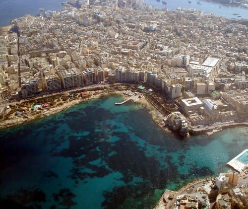 Apartamento Sliema - Walking Distance To Shops, Restaurants And Seafront