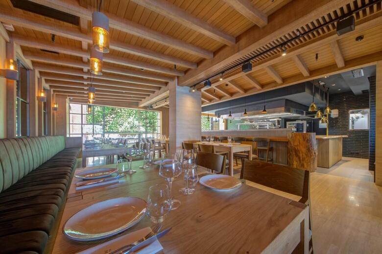 Land's End, Boutique Hotel