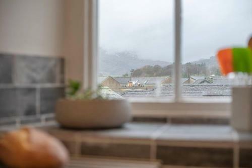 Top Of The Bank Apartment