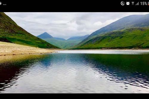 Moneydarragh Cottage With Uninterrupted Mountain And Sea Views