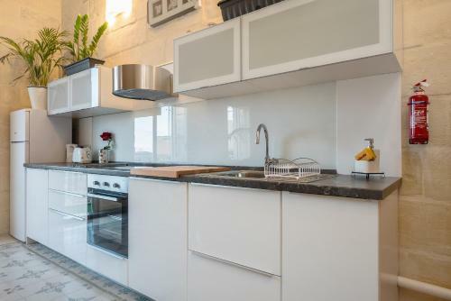 Valletta City Gate Apartment