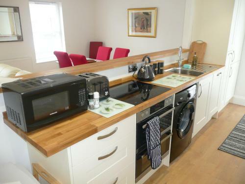 Hostal Avenue Park Guest House