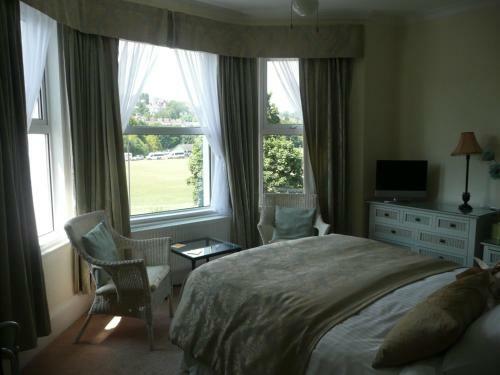 Hostal Avenue Park Guest House