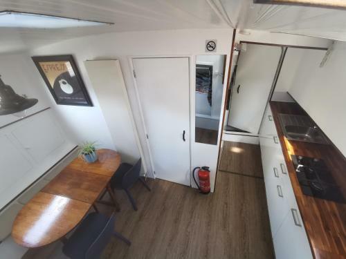 Apartamento Waterloo Square River Vieuw Houseboat