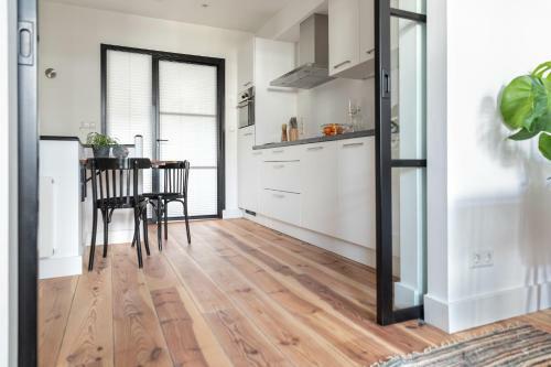 Apartamento Gorgeous And Stylish Place For Two In Hip West!