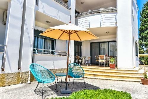 Apartments Laguna