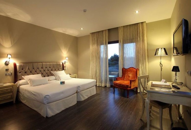 Hotel Villa Nazules Hipica Spa