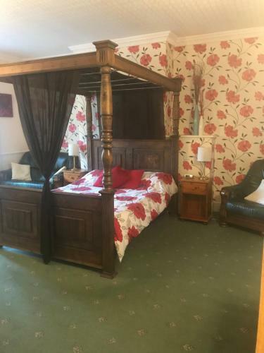 Bed & Breakfast The Penruddocke Arms