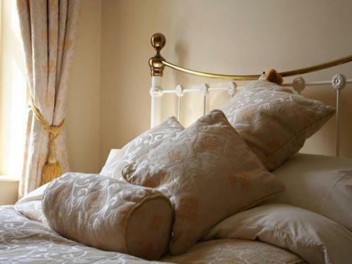 Bed & Breakfast King William IV Guest House