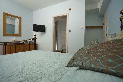 Bed & Breakfast King William IV Guest House