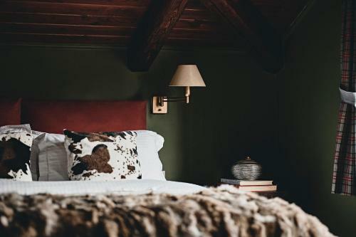 Hostal Nostos Suites By White Hills