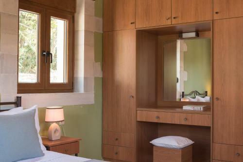 Villa Koules Estate, Simplicity & Natural!