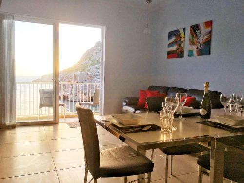 Moby Dick Xlendi Holiday Apartments