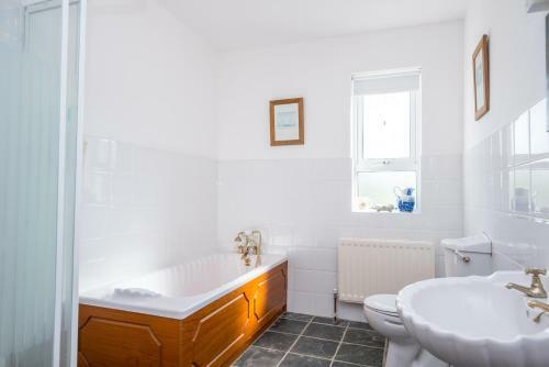 Modern 3 Bedroom Irish Cottage ,carrigart ,donegal