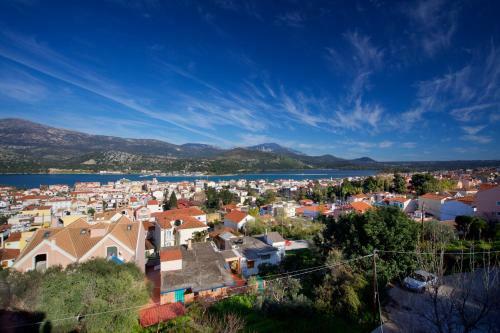 Erato Apartment In Argostoli