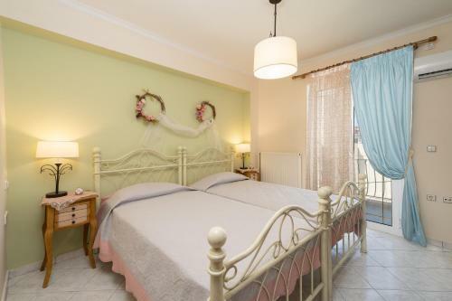 Aigli Elegant Sea View Apartment In Argostoli
