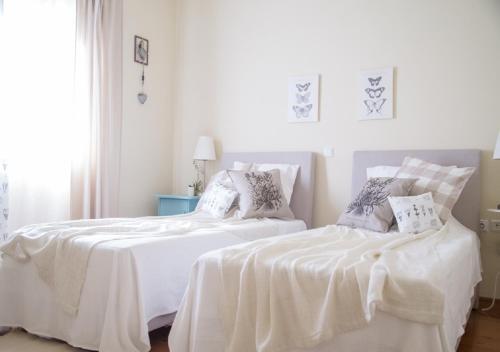 Cozy Maisonette With Unique Views In Ancient Corinth