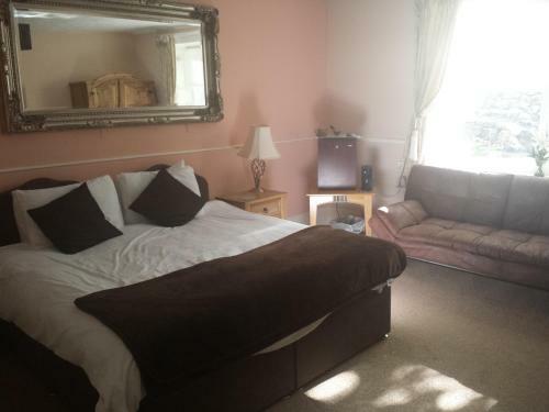 The Gun Lodge Hotel