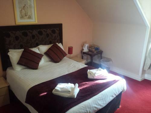 The Gun Lodge Hotel