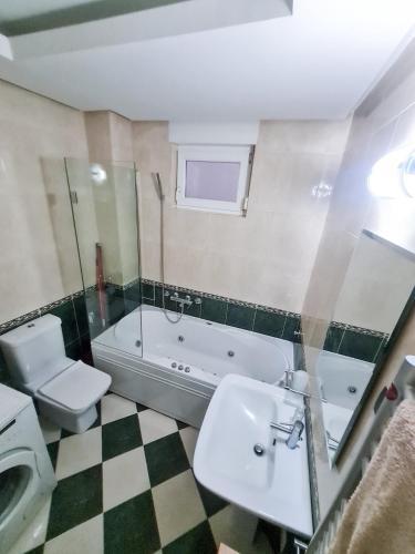 Temple Lux Apartment