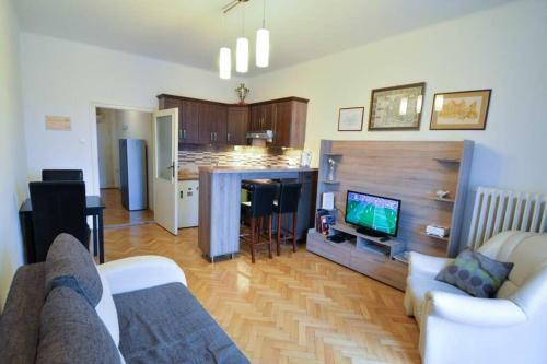 City Center Apartment
