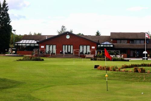 Hotel Calderfields Golf & Country Club