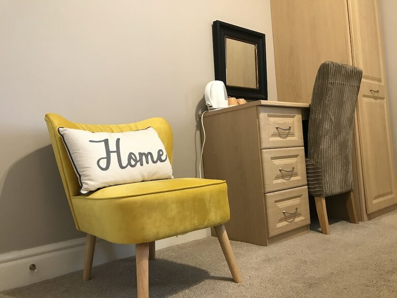 Hostal Holly-wood Guest House