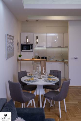 Perla Lux Apartments
