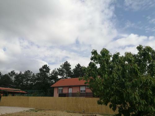Villa Kuca Sa Bazenom Teja