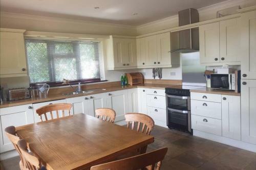 Ashwood Holiday Cottage.