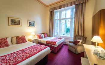 Hostal The Kelvin Hotel West End