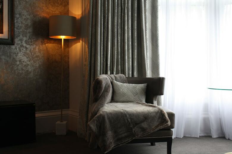 Number 10 Hotel