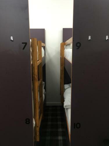 Albergue Tartan Lodge