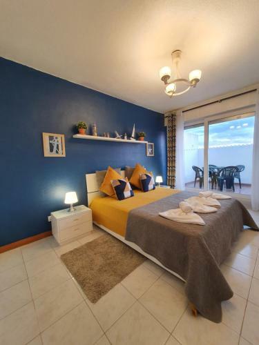Tropical Apartment