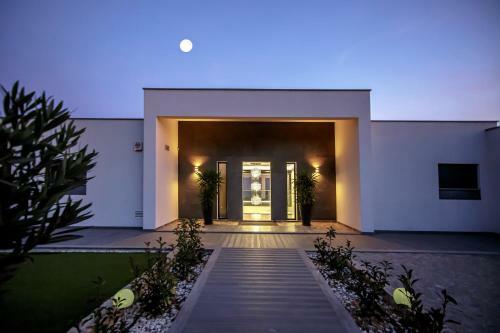Luxury Villa - �guia Mar