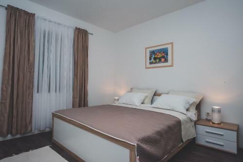 Villa Holiday Home Stri?nja W/ Sea View