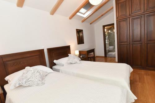 Villa Navita Augustinus With Pool