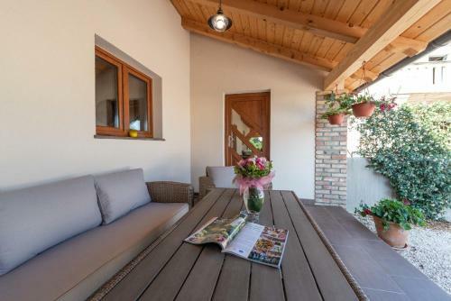 Villa Navita Augustinus With Pool