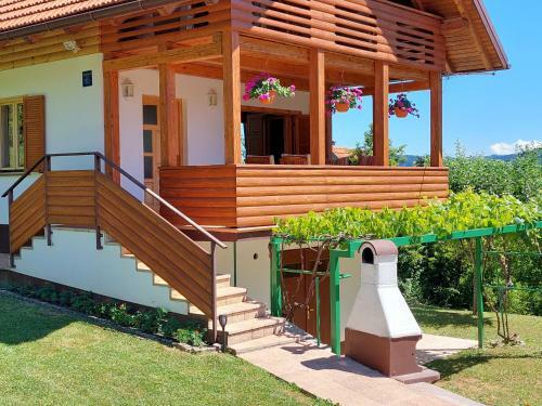 Holiday Home Tihovo