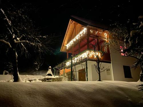 Holiday Home Tihovo
