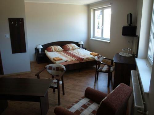 Bed & Breakfast Willa Bia?e Piaski
