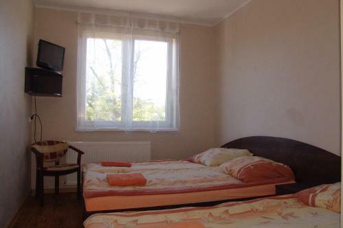 Bed & Breakfast Willa Bia?e Piaski