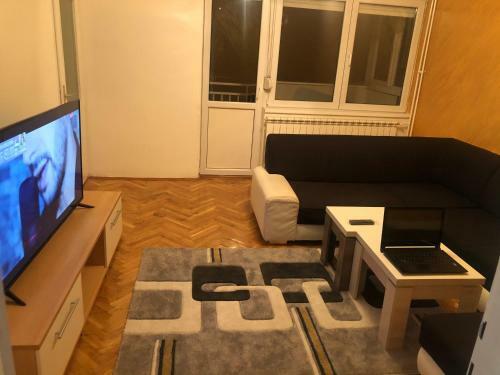 Apartamento Bajina Basta / Ma?ta