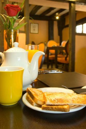 Posada Kings Arms Hotel