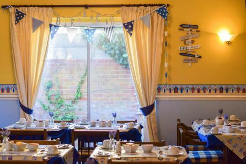 Hostal Eastbourne Reymar